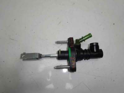 Recambio de bomba embrague para toyota auris 2006-2012 active referencia OEM IAM 3142052050  