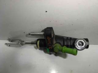 Recambio de bomba embrague para toyota auris 2006-2012 active referencia OEM IAM 3142052050  