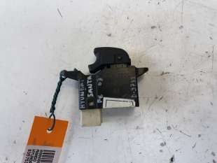 Recambio de mando elevalunas trasero derecho para hyundai santa fe (sm) 2000-2006 2.0 crdi cat referencia OEM IAM 935753C010   2