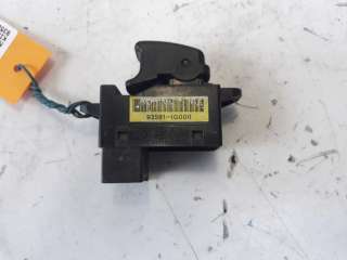 Recambio de mando elevalunas delantero derecho para kia rio 2005-2012 1.5 crdi referencia OEM IAM 935811G000  