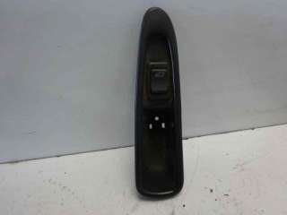 Recambio de mando elevalunas delantero derecho para volvo s40 berlina 1995-2005 referencia OEM IAM   