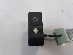 Recambio de mando elevalunas delantero izquierdo para peugeot 605 1989-1998 2.0 cat referencia OEM IAM 22630  