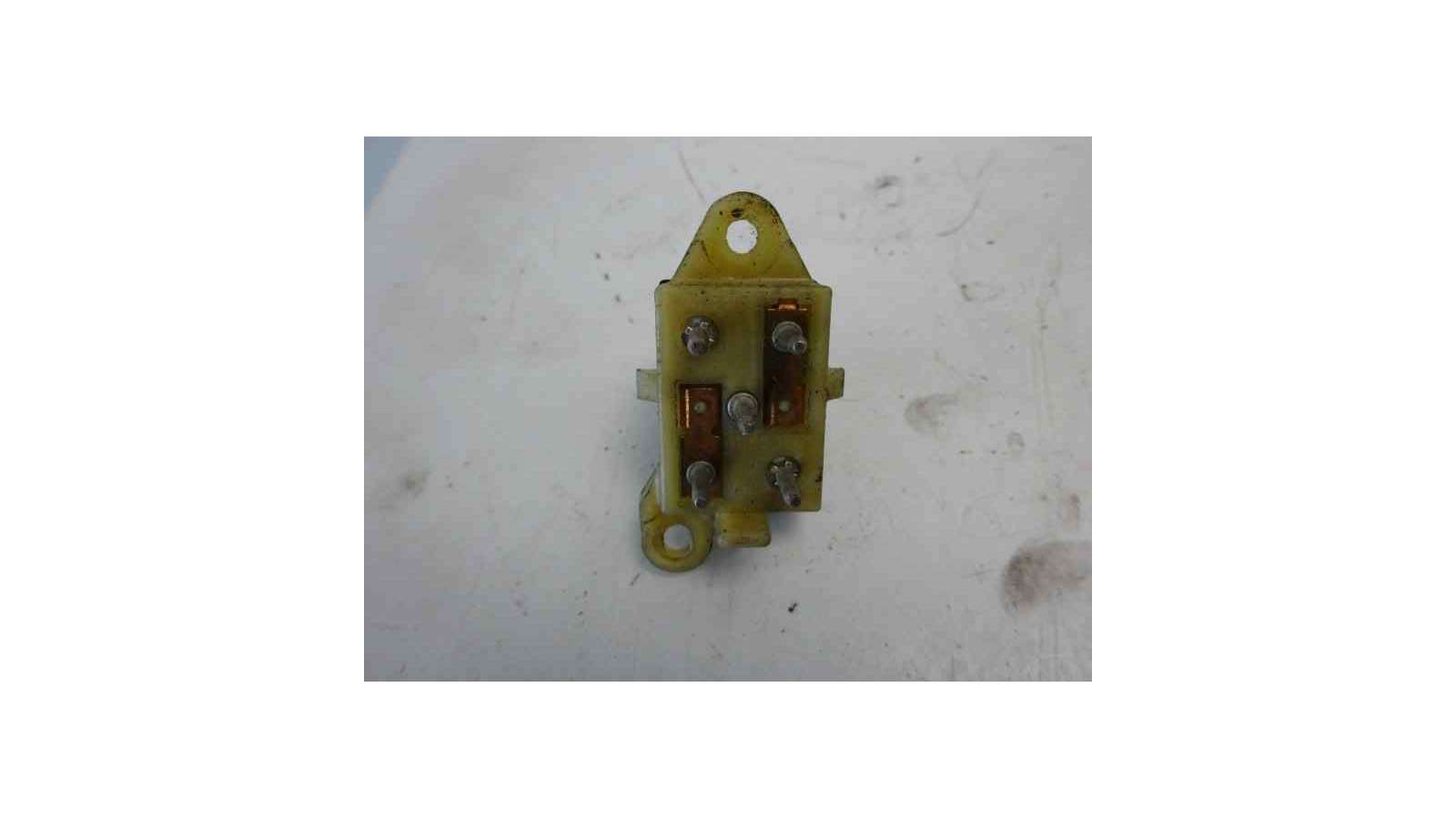 Recambio de mando elevalunas delantero derecho para chrysler neon (pl) 1994-1999 2.0 16v cat referencia OEM IAM    Recambio de mando elevalunas delantero derecho para chrysler neon (pl) 1994-1999 2.0 16v cat referencia OEM IAM