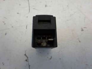 Recambio de mando elevalunas delantero derecho para volkswagen golf iv 1997-2003 berlina (1j1) referencia OEM IAM    2
