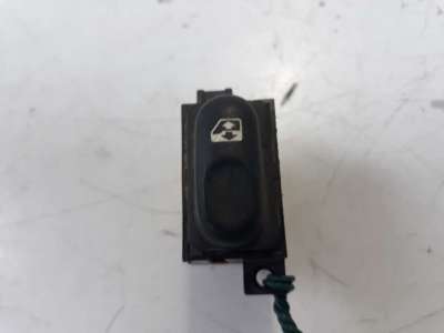 Recambio de mando elevalunas trasero izquierdo para renault laguna (b56) 1994-1998 referencia OEM IAM   