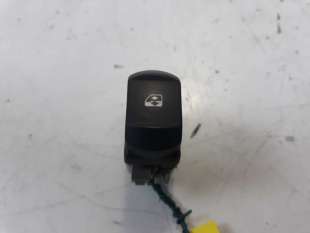 Recambio de mando elevalunas delantero derecho para renault megane ii berlina 3p 2002-2009 referencia OEM IAM 315013A