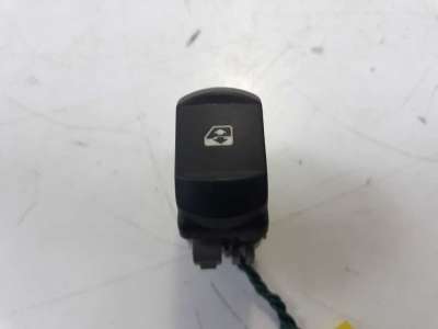 Recambio de mando elevalunas delantero derecho para renault megane ii berlina 3p 2002-2009 referencia OEM IAM   