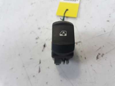 Recambio de mando elevalunas delantero derecho para renault megane ii berlina 3p 2002-2009 referencia OEM IAM   