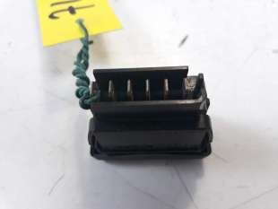 Recambio de mando elevalunas delantero izquierdo para renault 19 hatchback (b/c53) 1988- referencia OEM IAM    2