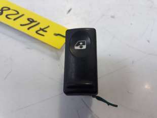 Recambio de mando elevalunas delantero izquierdo para renault 19 hatchback (b/c53) 1988- referencia OEM IAM   