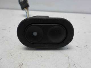 Recambio de mando elevalunas trasero derecho para opel corsa b 1993-1997 referencia OEM IAM   