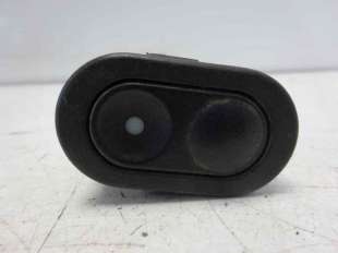 Recambio de mando elevalunas trasero izquierdo para opel corsa b 1993-1997 referencia OEM IAM
