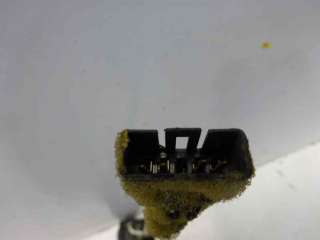 Recambio de mando elevalunas trasero izquierdo para opel corsa b 1993-1997 referencia OEM IAM   