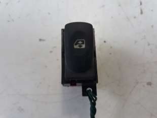 Recambio de mando elevalunas trasero izquierdo para renault laguna grandtour (k56) 1998-2001 1.9 dci rt referencia OEM IAM 77004