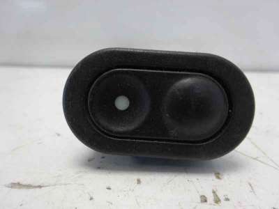 Recambio de mando elevalunas trasero derecho para opel corsa b 1993-1997 referencia OEM IAM   