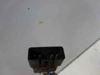 Recambio de mando elevalunas trasero derecho para opel corsa b 1993-1997 referencia OEM IAM   