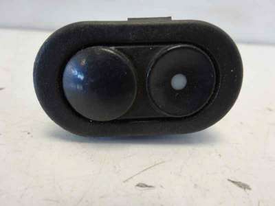 Recambio de mando elevalunas delantero izquierdo para opel corsa b 1993-1997 referencia OEM IAM   