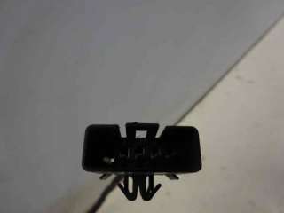 Recambio de mando elevalunas delantero izquierdo para opel corsa b 1993-1997 referencia OEM IAM   