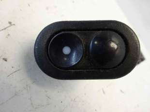 Recambio de mando elevalunas delantero izquierdo para opel corsa b 1993-1997 referencia OEM IAM   