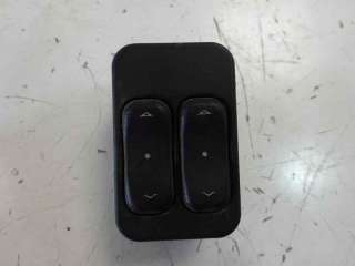 Recambio de mando elevalunas delantero izquierdo para opel corsa c 2000-2003 referencia OEM IAM 24409205  