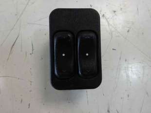 Recambio de mando elevalunas delantero izquierdo para opel corsa c 2000-2003 referencia OEM IAM 90561088  