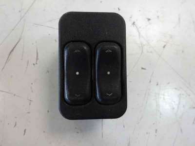 Recambio de mando elevalunas delantero izquierdo para opel corsa c 2000-2003 referencia OEM IAM 24409205  