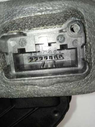 Recambio de cerradura puerta trasera derecha para skoda octavia combi (5e5) 2013-2018 ambition referencia OEM IAM 5E0893016A  