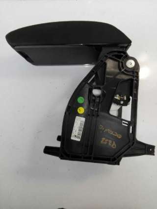 Recambio de apoyabrazos central para skoda octavia combi (5e5) 2013-2018 ambition referencia OEM IAM 5E0964207  