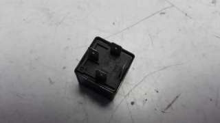 Recambio de rele para opel astra g berlina 1998-2004 referencia OEM IAM 90464760 V23134K52X220 