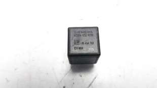 Recambio de rele para opel astra g berlina 1998-2004 referencia OEM IAM 90464760 V23134K52X220