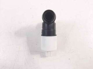 Recambio de bomba limpia para ford c-max 2010-2015 1.6 tdci cat referencia OEM IAM AV6117K624AA  