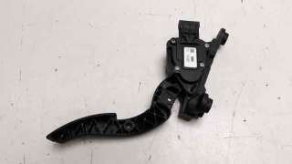 Recambio de potenciometro pedal para hyundai i10 2013- 1.2 cat referencia OEM IAM 32700B9010  