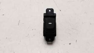 Recambio de mando elevalunas delantero derecho para hyundai i10 2013- 1.2 cat referencia OEM IAM 71116B4000  