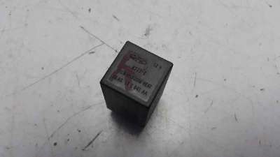 Recambio de rele para ford escort berl./turnier 1995-2000 referencia OEM IAM 88AG18C641AA  