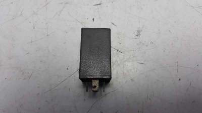 Recambio de rele para ford escort berl./turnier 1995-2000 referencia OEM IAM 88AG18C641AA  
