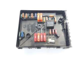 Recambio de caja reles / fusibles para volkswagen touran (1t1) 2003-2006 traveller referencia OEM IAM 1K0937800AC  