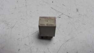 Recambio de rele para ford sierra berlina 1987- referencia OEM IAM 88AG13L028AA