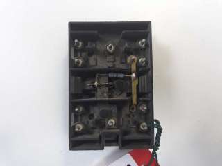Recambio de mando elevalunas delantero izquierdo para bmw serie 7 (e32) 1986- referencia OEM IAM 1379075  