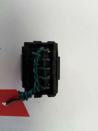 Recambio de mando elevalunas trasero derecho para lancia zeta 1995-2002 2.1 turbodiesel cat referencia OEM IAM   