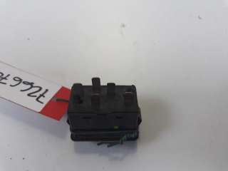 Recambio de mando elevalunas delantero izquierdo para bmw serie 3 berlina (e30) 1982- referencia OEM IAM 1381205  