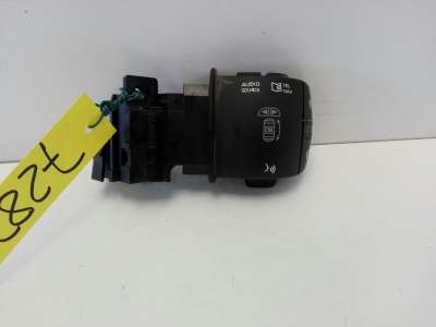 Recambio de mando multifuncion para renault megane iii berlina 5 p 2008-2016 dynamique referencia OEM IAM 255520014R  