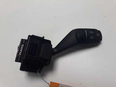 Recambio de mando limpia para ford focus lim. (cb4) 2007-2011 trend referencia OEM IAM 4M5T17A553BD  