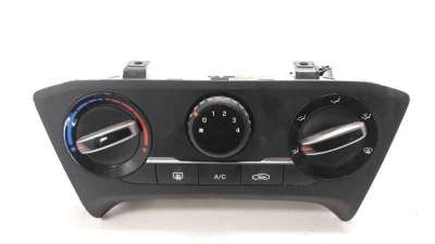 Recambio de mando calefaccion / aire acondicionado para hyundai i20 2014- 1.2 16v cat referencia OEM IAM 97250C8110  