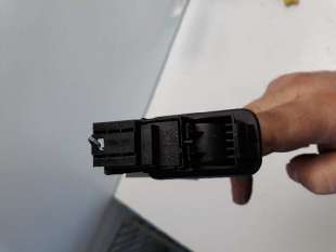 Recambio de mando elevalunas trasero derecho para volkswagen golf vii lim. 2012-2017 sport by r-line bluemotion referencia OEM I 2