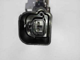 Recambio de cerradura puerta trasera derecha para toyota aygo (kgb/wnb) 2005-2015 básico referencia OEM IAM 693300H011  