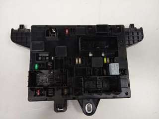 Recambio de caja reles / fusibles para opel astra j lim. 2009-2015 excellence referencia OEM IAM 13368651  