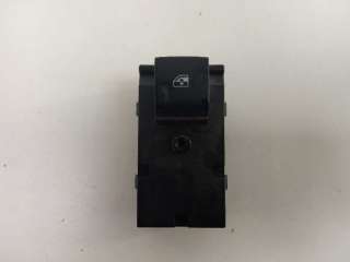 Recambio de mando elevalunas trasero derecho para opel astra j lim. 2009-2015 excellence referencia OEM IAM 13301888  