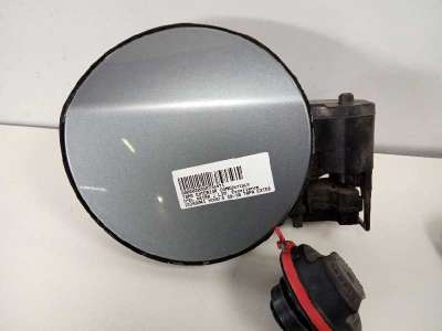 Recambio de tapa exterior combustible para opel astra j lim. 2009-2015 excellence referencia OEM IAM 13348041  