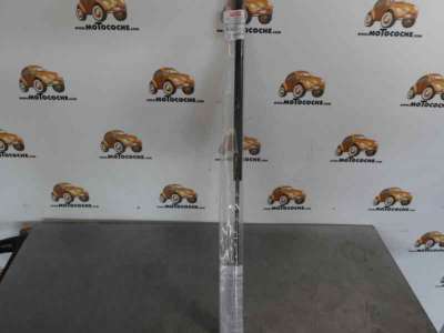 Recambio de amortiguadores maletero / porton para universal universal - universal referencia OEM IAM 70CM500N 18400050105 