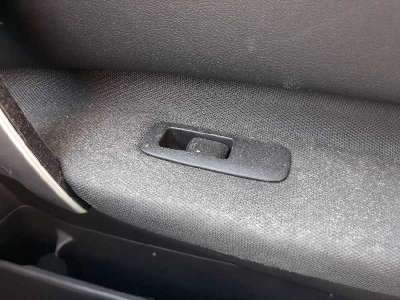 Recambio de mando elevalunas delantero derecho para nissan qashqai (j10) 2007-2014 tekna referencia OEM IAM 25411BR00A NIS19861 